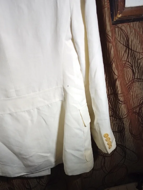 Ralph Lauren Off-White Double-Breasted Blazer - Picture 12 of 14